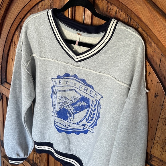 Free People We the Free West Coast Pullover V Neck Sporty Athleisure Tiger - Picture 11 of 13